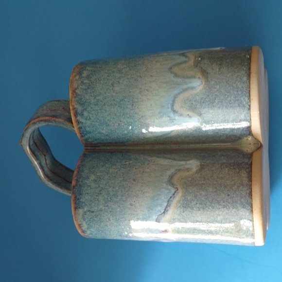 Beautiful blue handmade Pottery by Bay - Picture 5 of 6